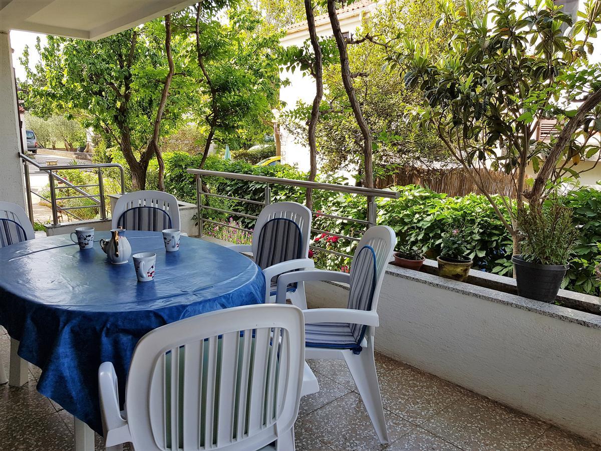 Apartments Monica Novalja Luaran gambar