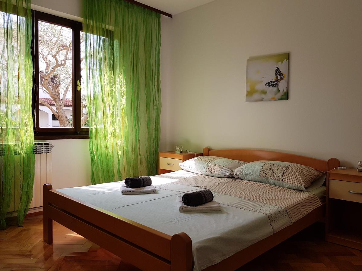 Apartments Monica Novalja Luaran gambar